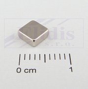 Neodymový magnet hranol N35 5x5x2mm